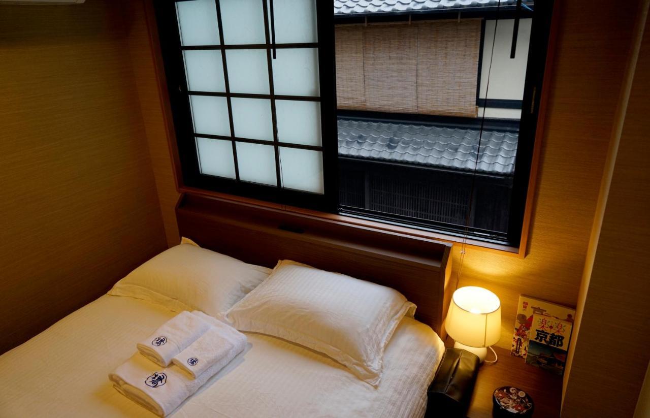 Hotel Traveling Bridge Nijojo Kyōto Esterno foto